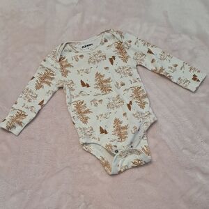 4/$20- Old Navy Pooh Bear Onesie